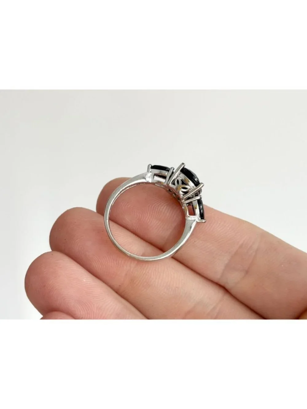 Triple  Black Onyx Gemstone Minimalist Sterling Silver 925 Vintage Ring - sz 8